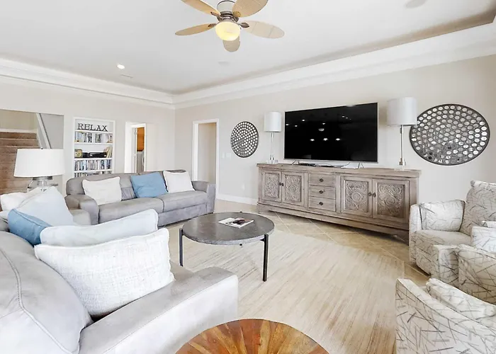 Large And Beautiful Beachfront With Private Pool Ac *