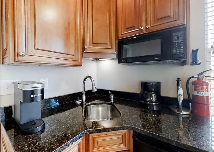 Large And Beautiful Beachfront With Private Pool Ac * Gulf Shores